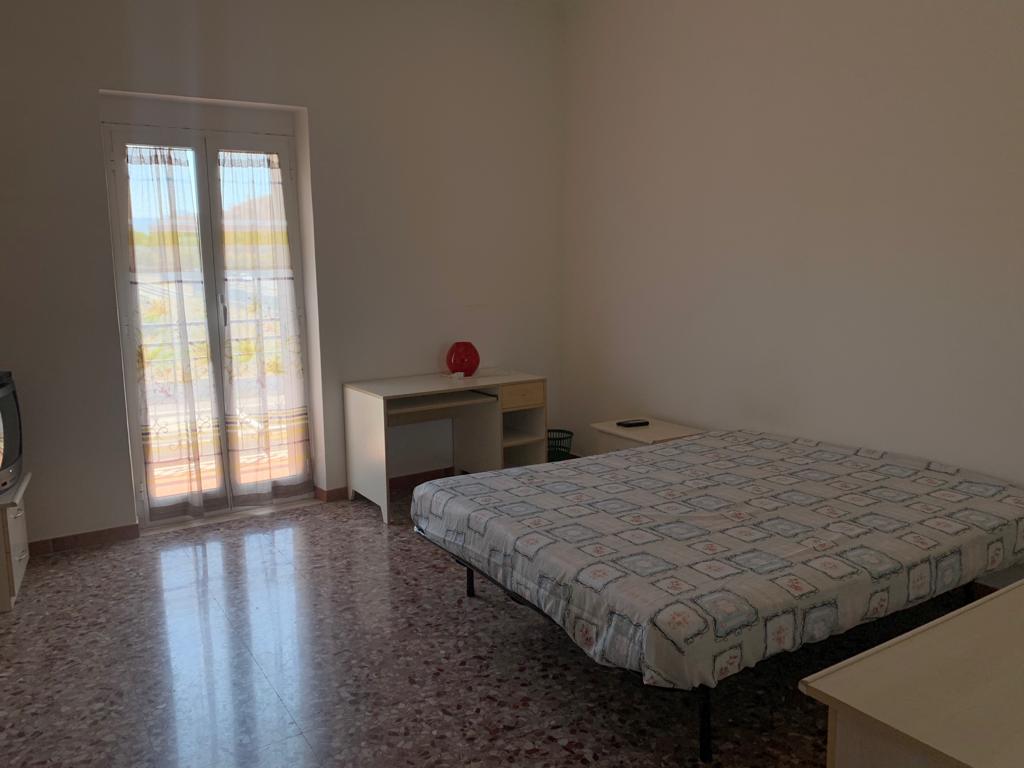 2 stanze a studentesse